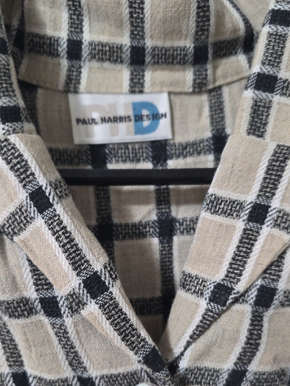 Paul Harris Designs Button-Front Cropped Plaid Shirt - Black & Cream - Picture 3 of 4